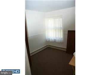 18 Beechtree Road Levittown, PA 19057 - Photo 9 of 11 Bedroom