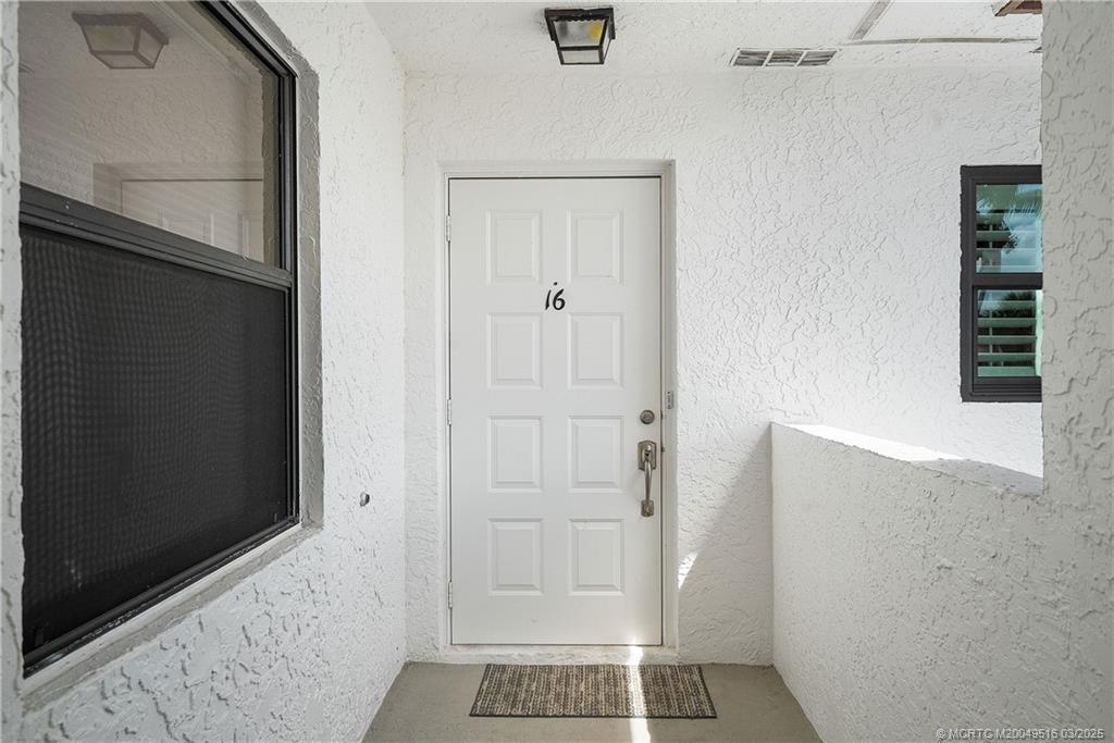 6101 Southeast Landing Way, Unit 16 Stuart, FL 34997 - Photo 23 of 36