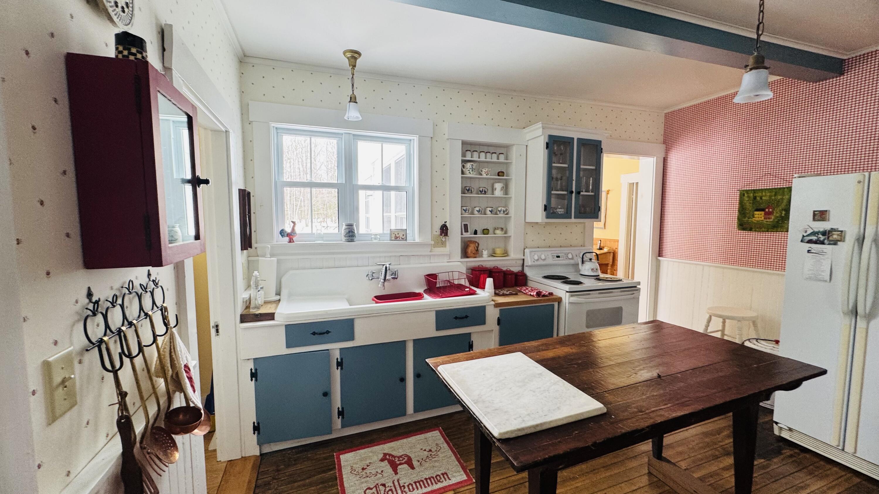 382 Thomas Road Woodland, ME 04736 - Photo 17 of 44 IMG_1757