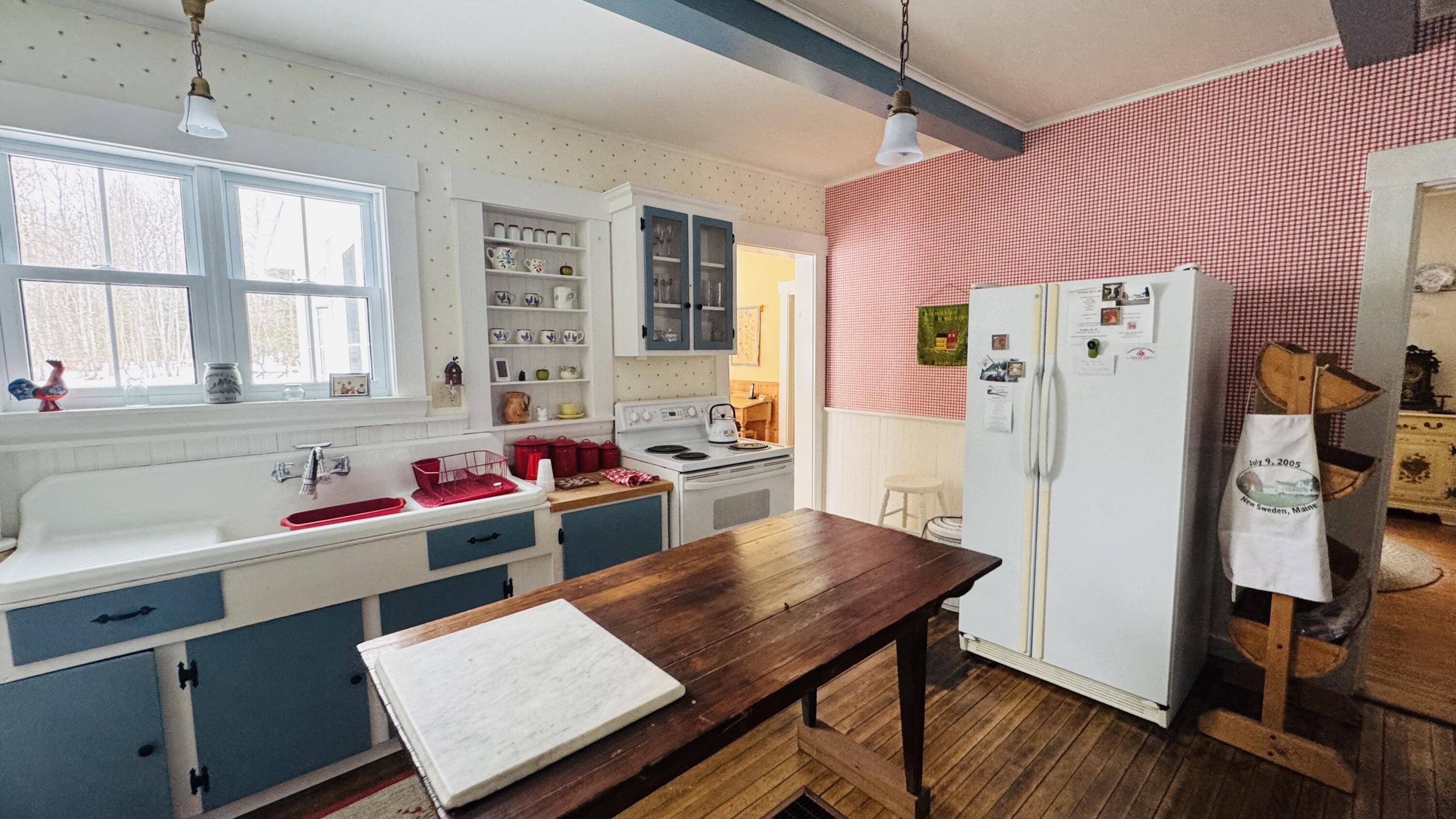 382 Thomas Road Woodland, ME 04736 - Photo 18 of 44 IMG_1758