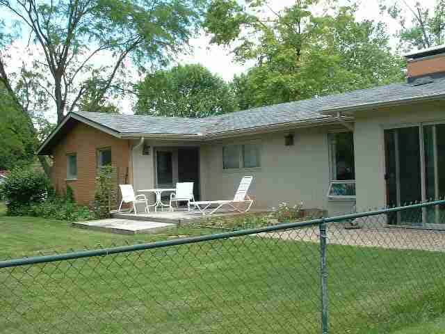 515 North Greenbriar Road Muncie, IN 47304 - Photo 2 of 9 Gallery Image 2
