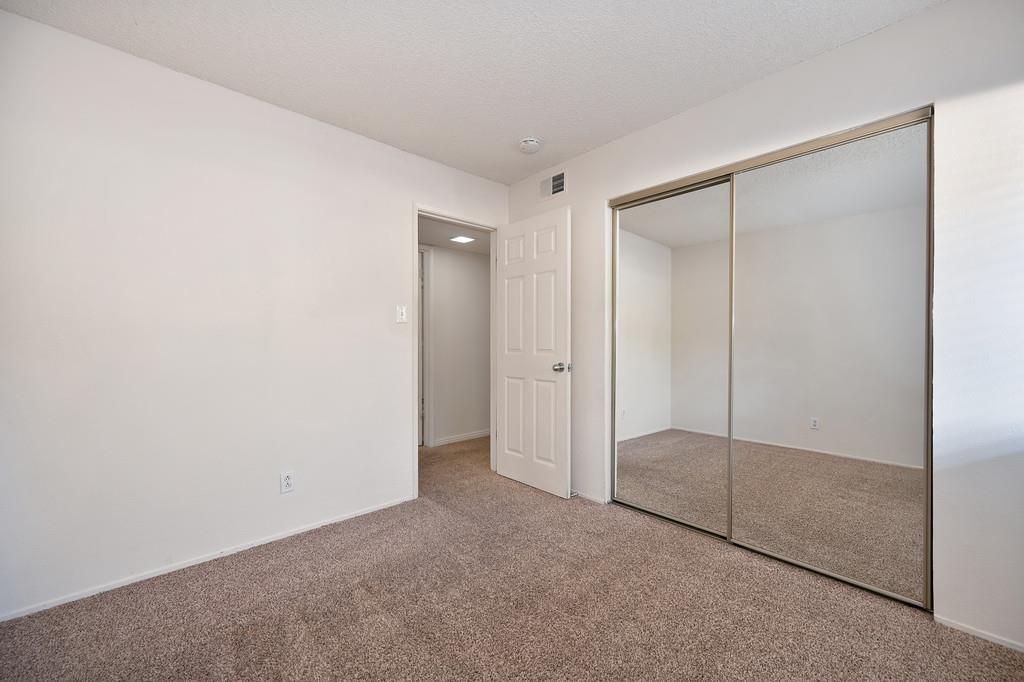 9160 Madison Avenue, Unit 57 Fair Oaks, CA 95628 - Photo 23 of 40 a view of an empty room