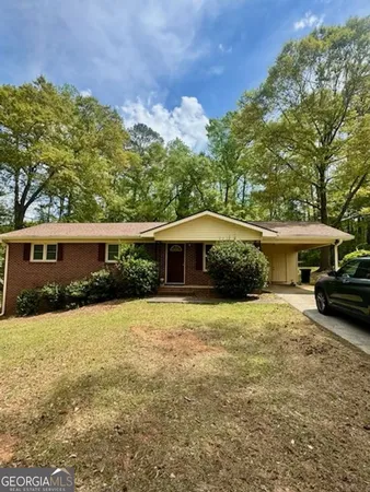 $1,750 | 194 V VFW Drive, Watkinsville, GA 30677