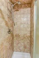 $1,425 | 2210 Pearl Street, Unit 206, Austin, TX 78705