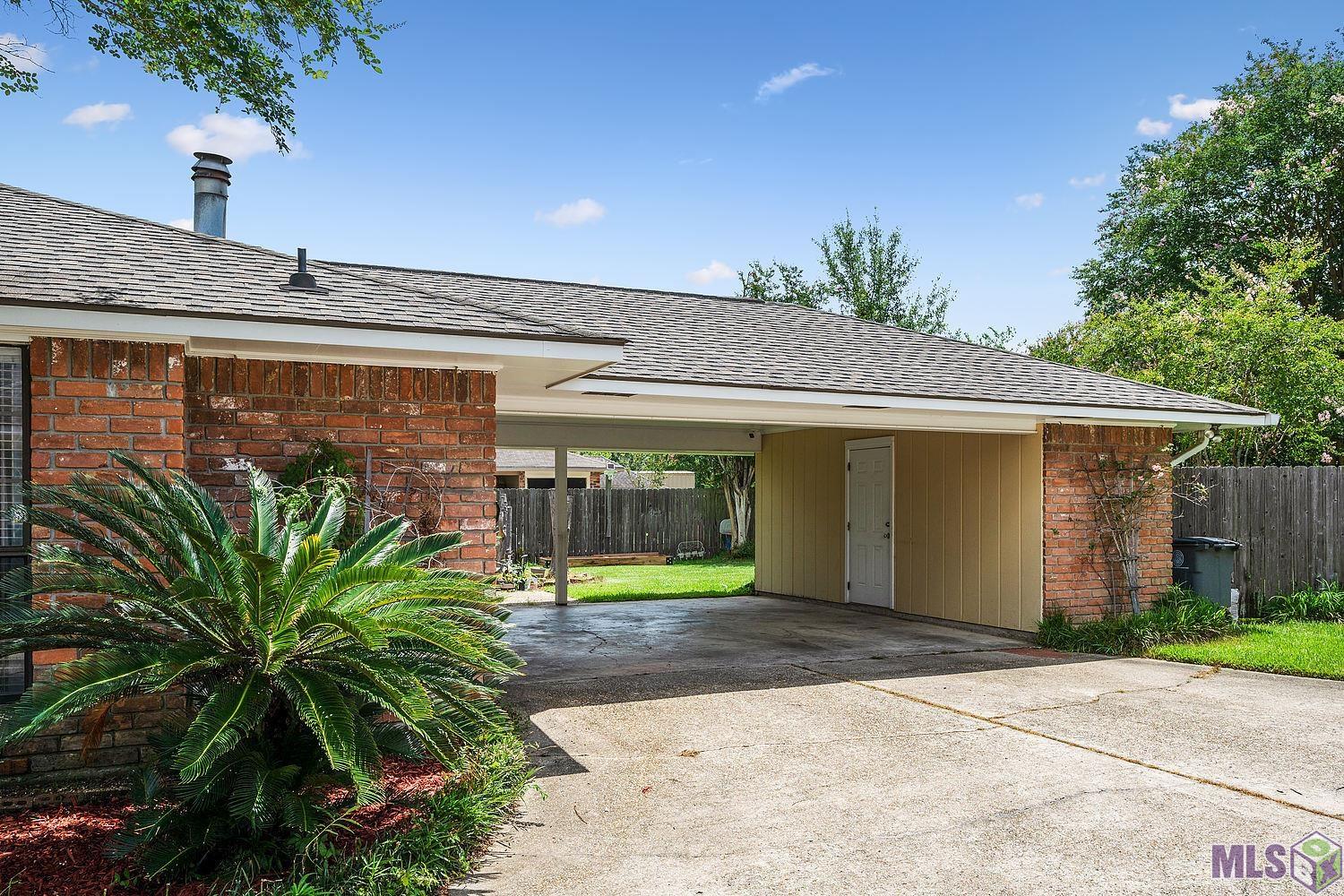 13614 Cedar Ridge Avenue Baton Rouge, LA 70817 - Photo 3 of 15 Gallery Image 3