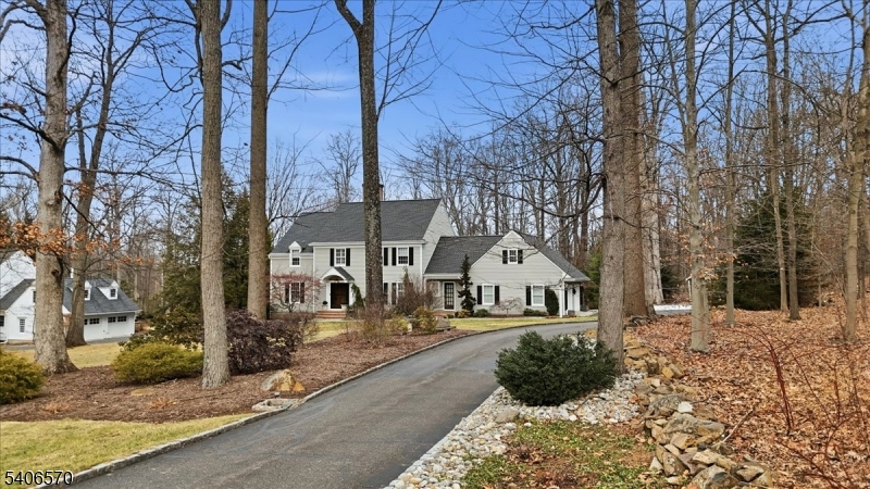 122 Old Stirling Road Warren, NJ 07059 - Photo 1 of 41