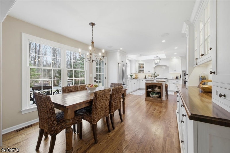 122 Old Stirling Road Warren, NJ 07059 - Photo 14 of 41