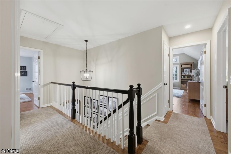 122 Old Stirling Road Warren, NJ 07059 - Photo 17 of 41