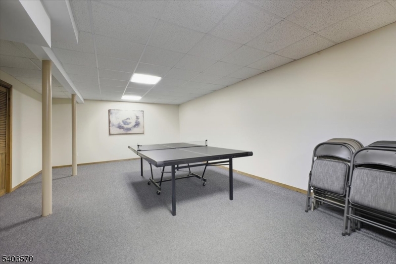 122 Old Stirling Road Warren, NJ 07059 - Photo 30 of 41