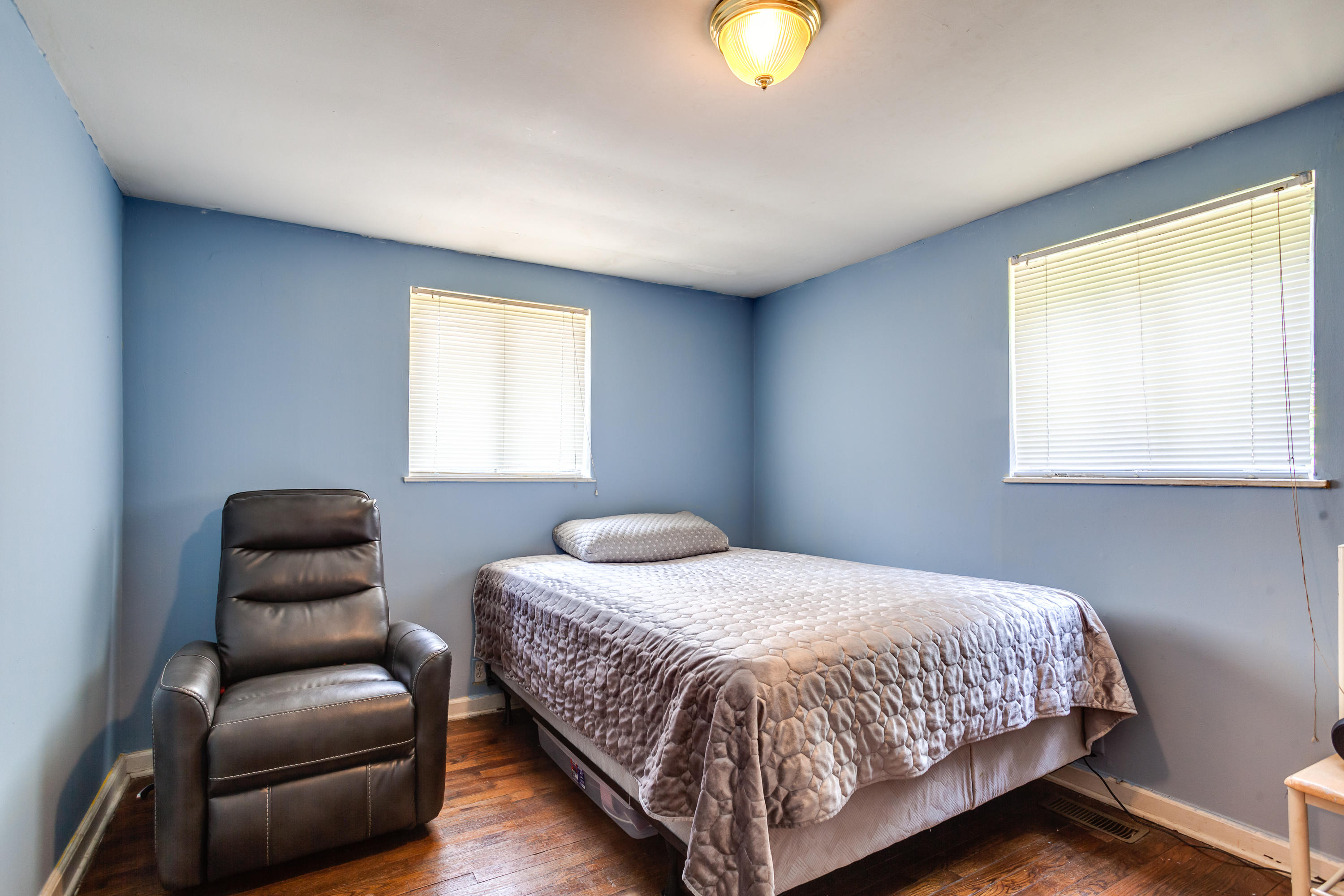 302 Lakeview Road Harriman, TN 37748 - Photo 16 of 24 016210723-3-302LakeviewRdHarrimanTN-SMAL