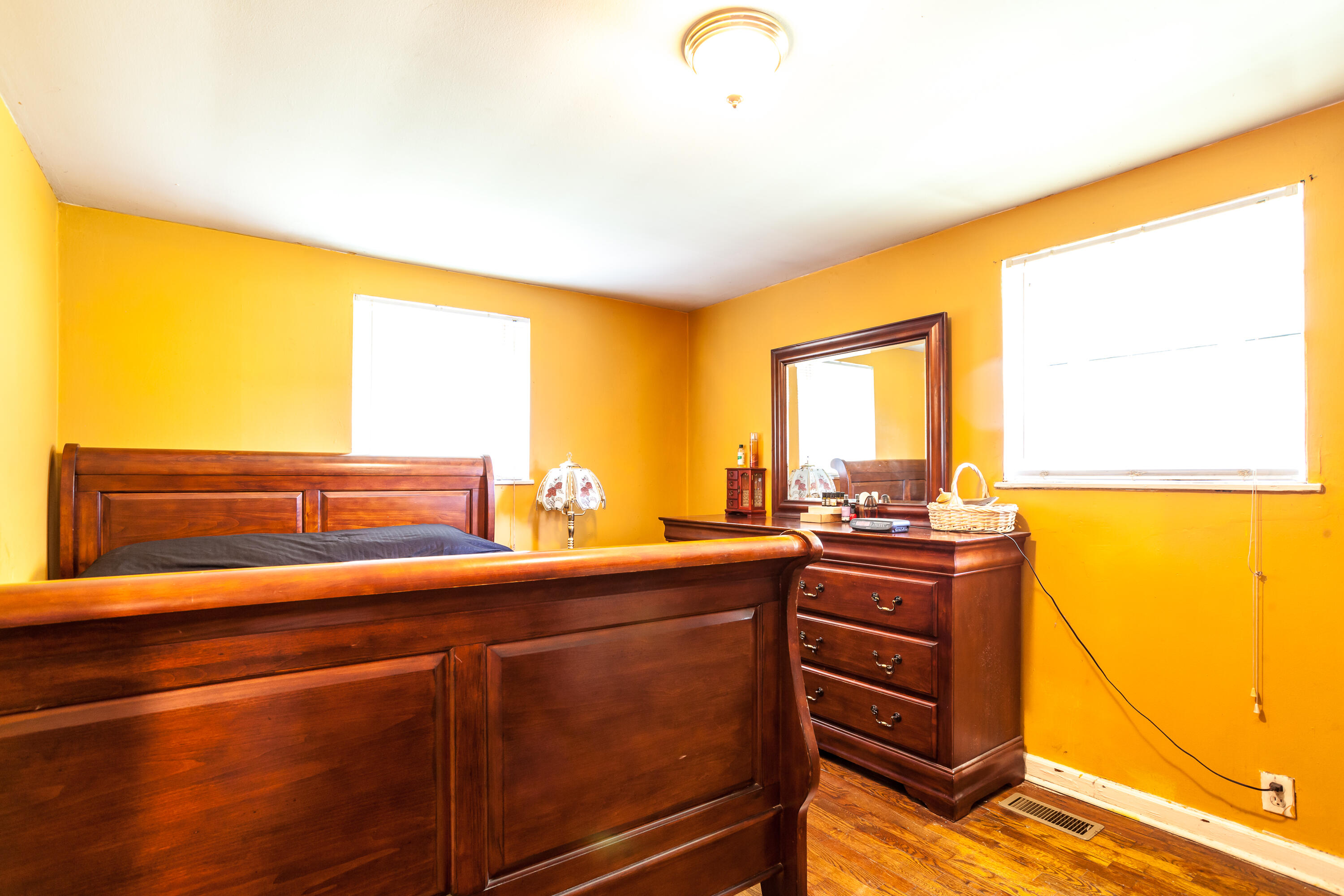 302 Lakeview Road Harriman, TN 37748 - Photo 18 of 24 018210723-3-302LakeviewRdHarrimanTN-SMAL
