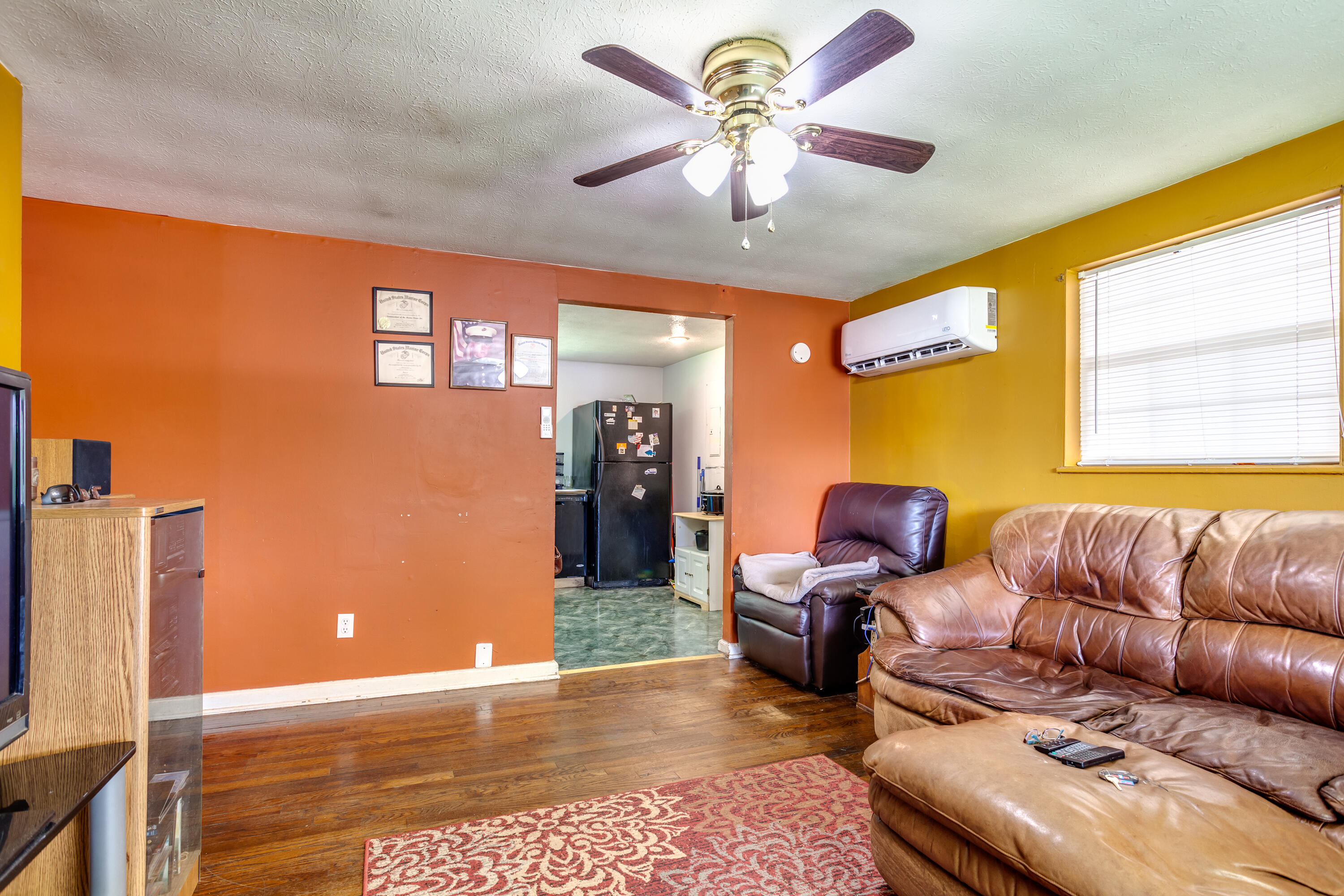 302 Lakeview Road Harriman, TN 37748 - Photo 7 of 24 007210723-3-302LakeviewRdHarrimanTN-SMAL