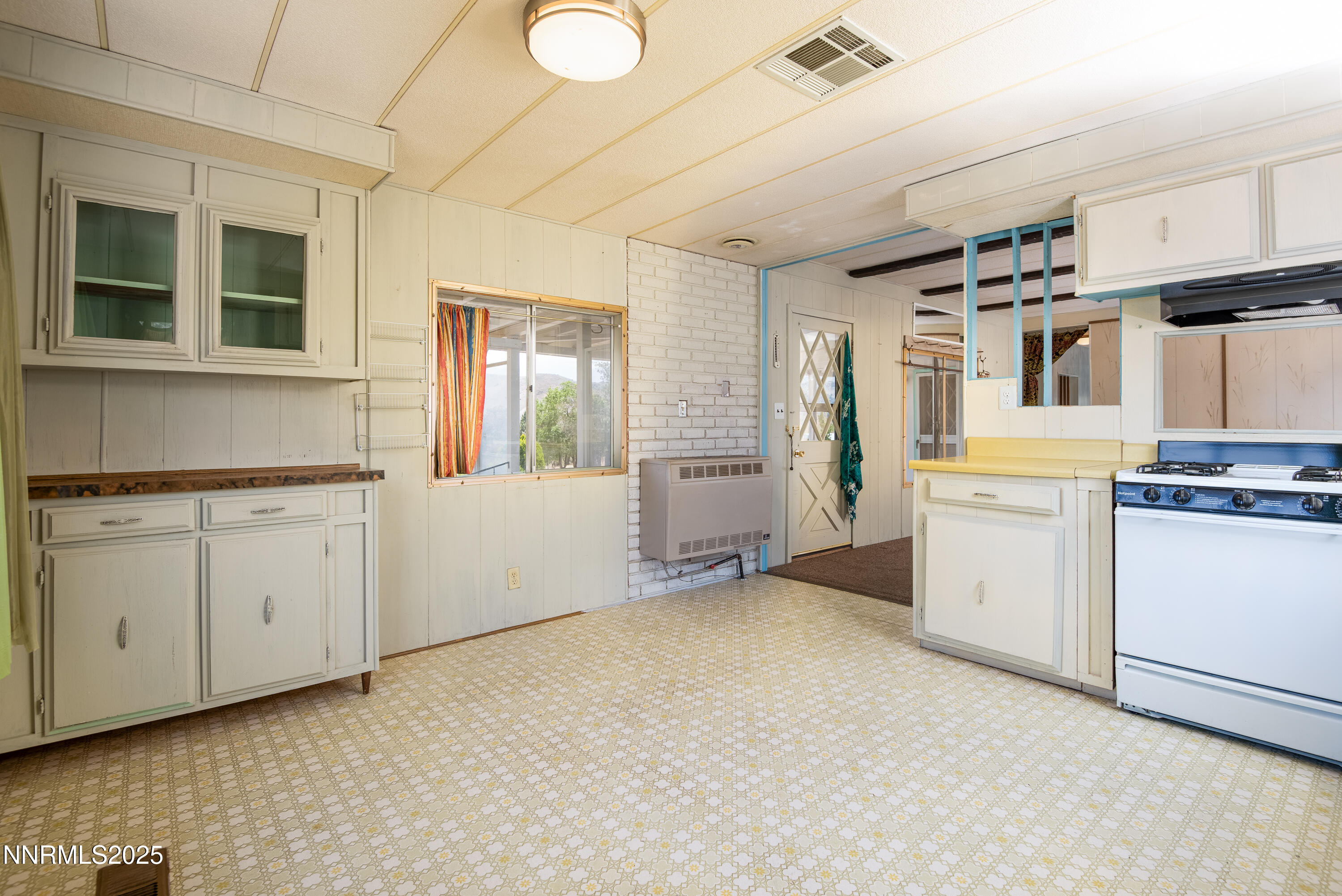 3821 Pebble Road Topaz Ranch Estates, NV 89444 - Photo 2 of 33 3821 Pebble Rd-26