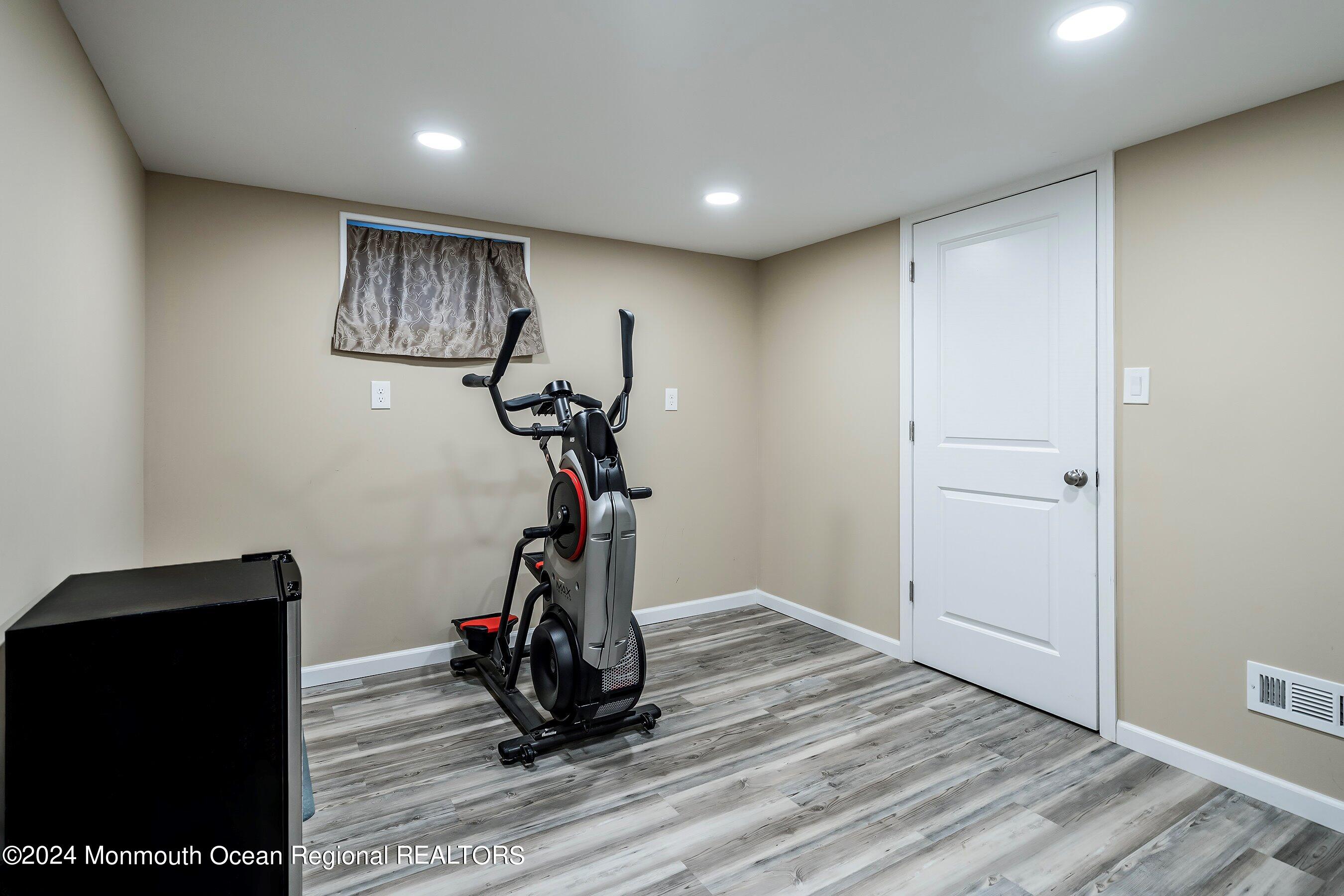 265 Edgeview Road Keyport, NJ 07735 - Photo 21 of 32 27-Basement 1B