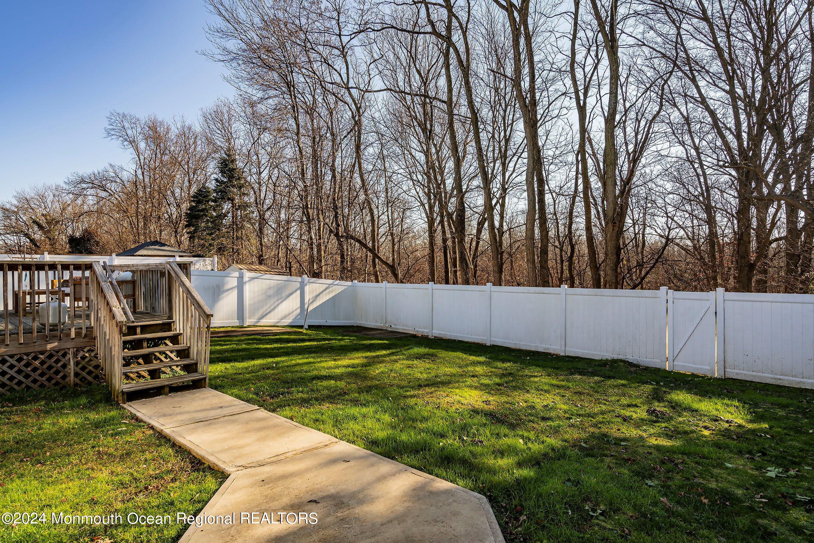265 Edgeview Road Keyport, NJ 07735 - Photo 24 of 32 30-Rear Yard 1