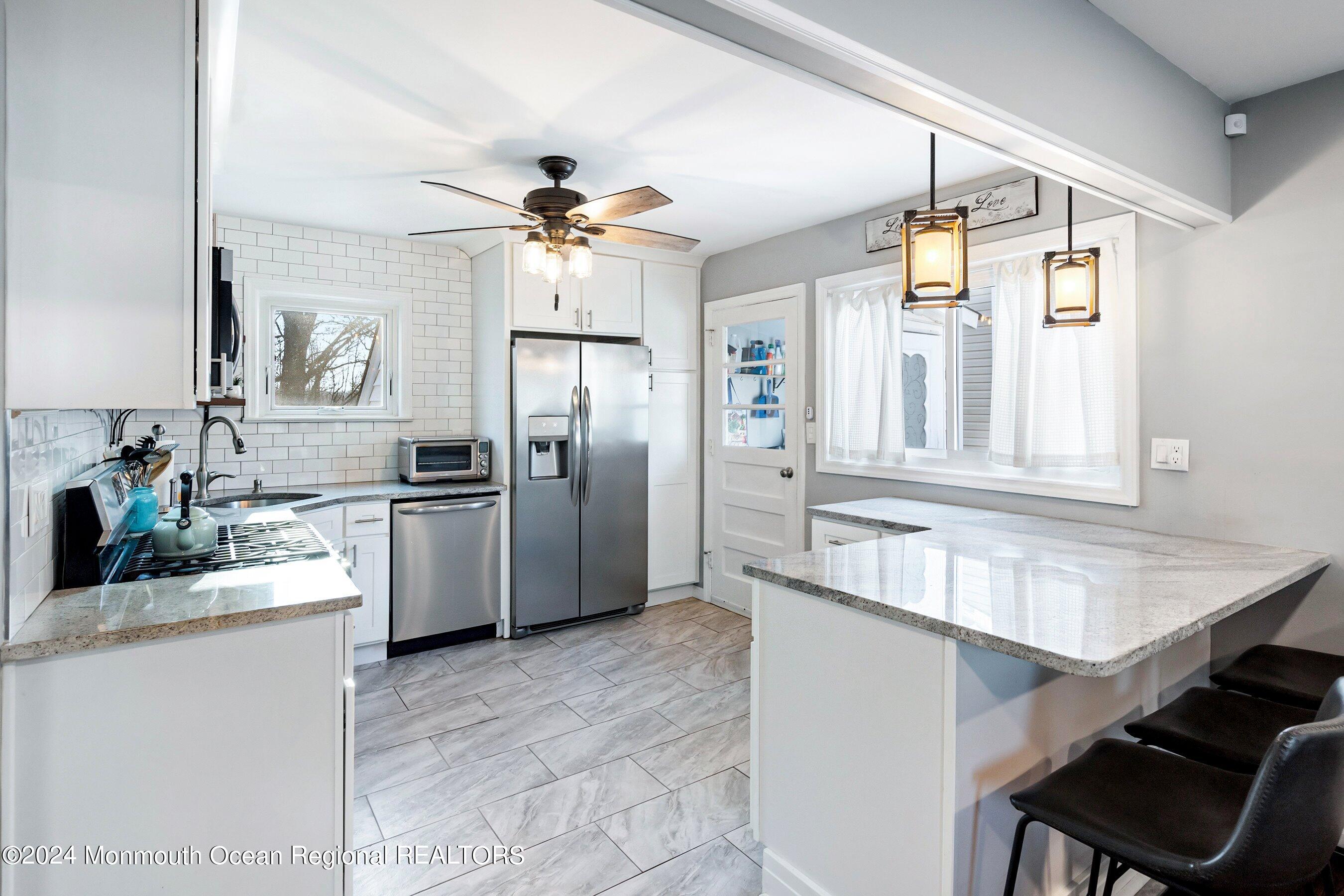 265 Edgeview Road Keyport, NJ 07735 - Photo 5 of 32 12-Kitchen 1A