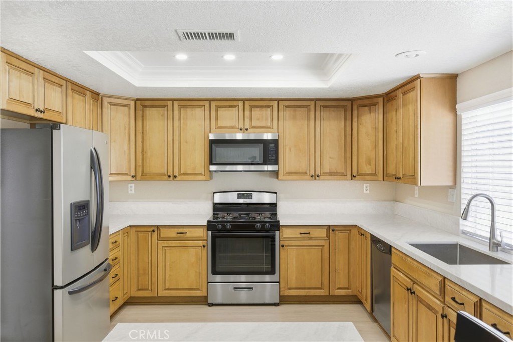 24333 Rimcrest Lane Moreno Valley, CA 92557 - Photo 17 of 62