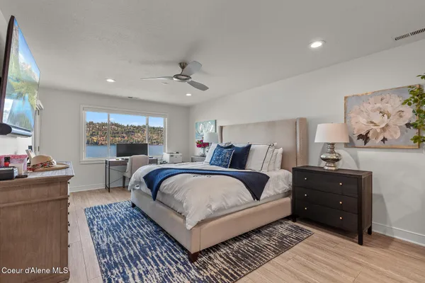 $1,795,000 | 4549 South Arrow Point Drive, Unit 303, Harrison, ID 83833