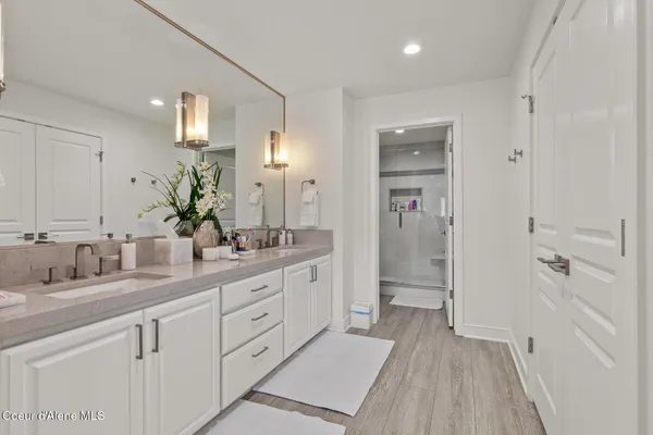 $1,795,000 | 4549 South Arrow Point Drive, Unit 303, Harrison, ID 83833