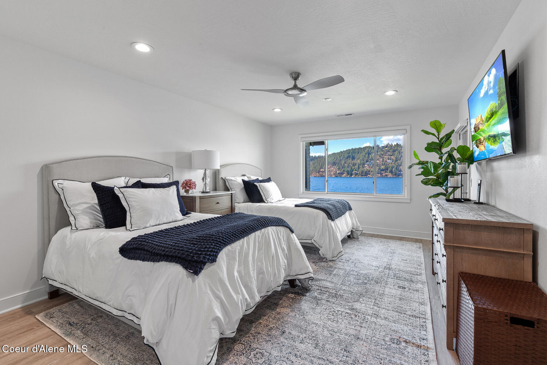 4549 South Arrow Point Drive, Unit 303 Harrison, ID 83833 - Photo 21 of 22 ArrowPointF303-21