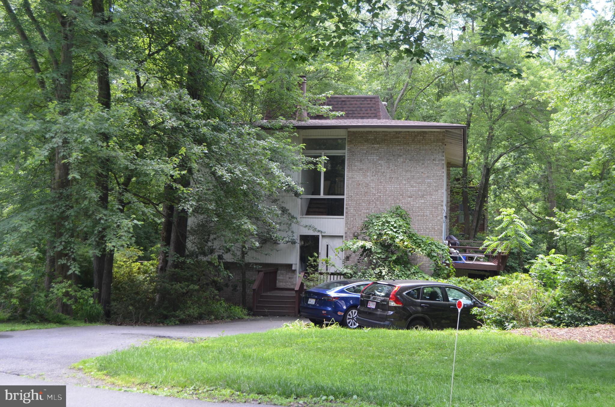 10612 Crossing Creek Road Potomac, MD 20854 - Photo 43 of 47