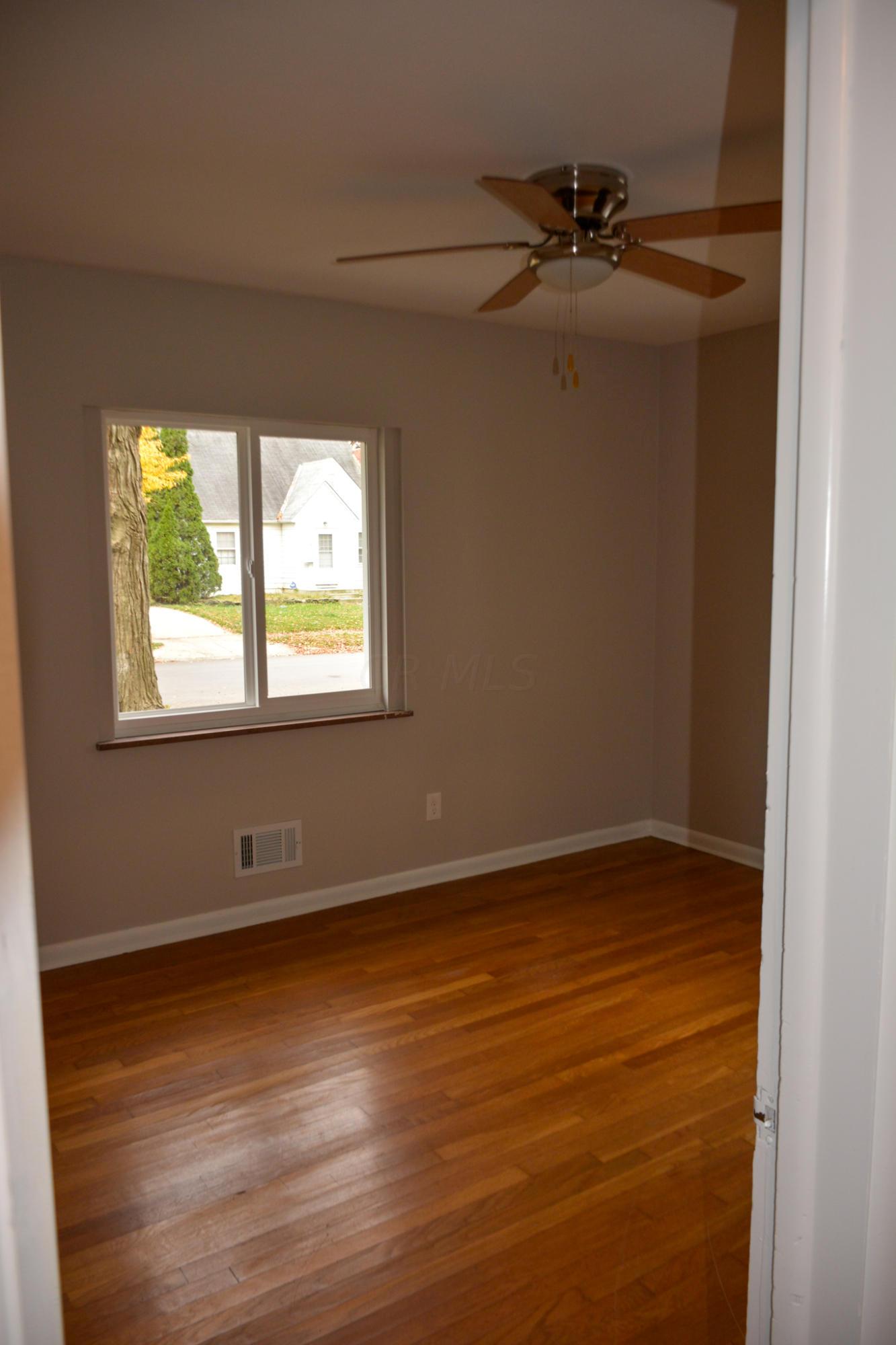 252 Wetmore Road Columbus, OH 43214 - Photo 8 of 36 Gallery Image 8