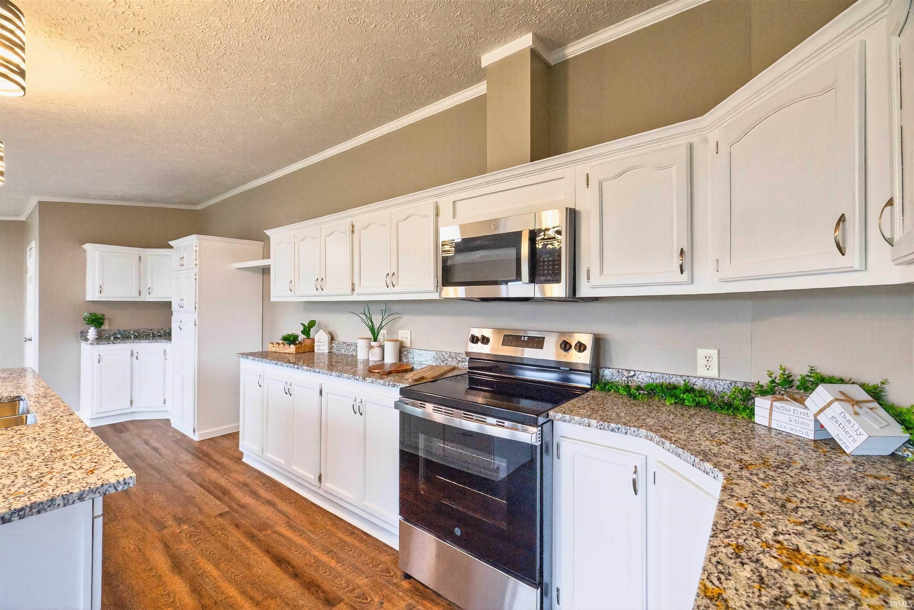 3540 White Road Spencer, IN 47460 - Photo 3 of 36 Gallery Image 3