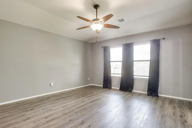 $2,025 | 649 Chalk Knoll Road, Fort Worth, TX 76108