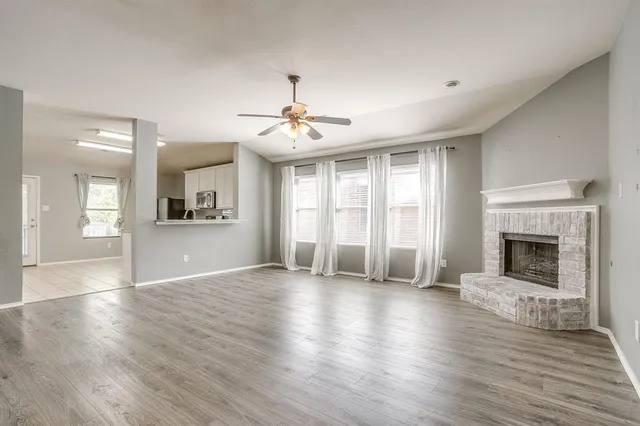 $2,025 | 649 Chalk Knoll Road, Fort Worth, TX 76108