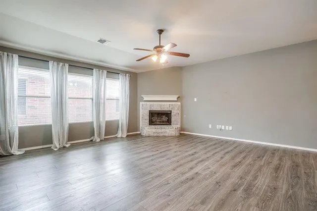 $2,025 | 649 Chalk Knoll Road, Fort Worth, TX 76108