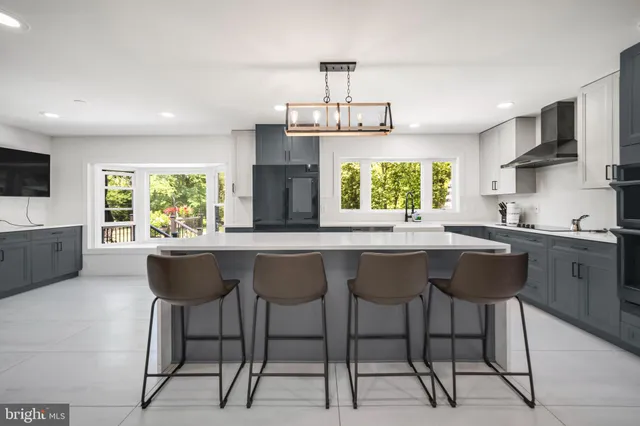 $1,199,500 | 1404 Cinnamon Circle, Fort Washington, PA 19034