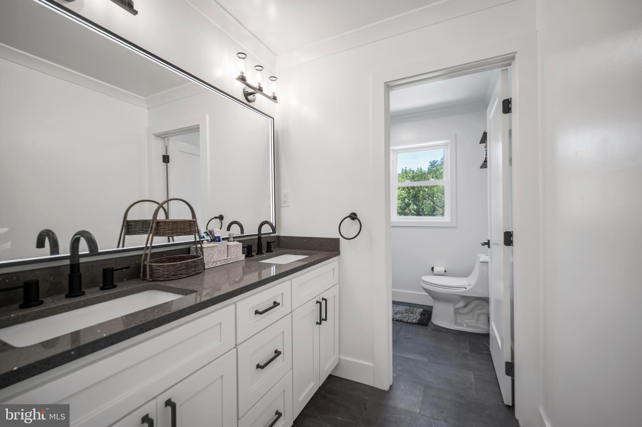 1404 Cinnamon Circle Fort Washington, PA 19034 - Photo 25 of 38