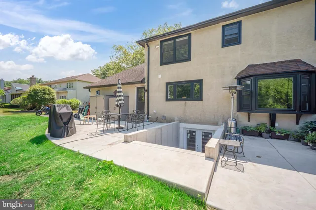 $1,199,500 | 1404 Cinnamon Circle, Fort Washington, PA 19034