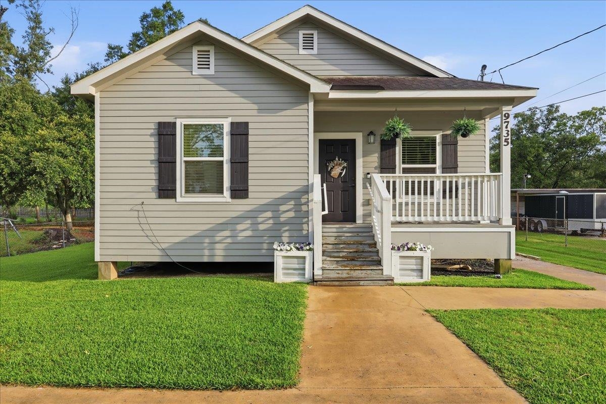 9735 Faggard Road Beaumont, TX 77707 - Photo 4 of 18