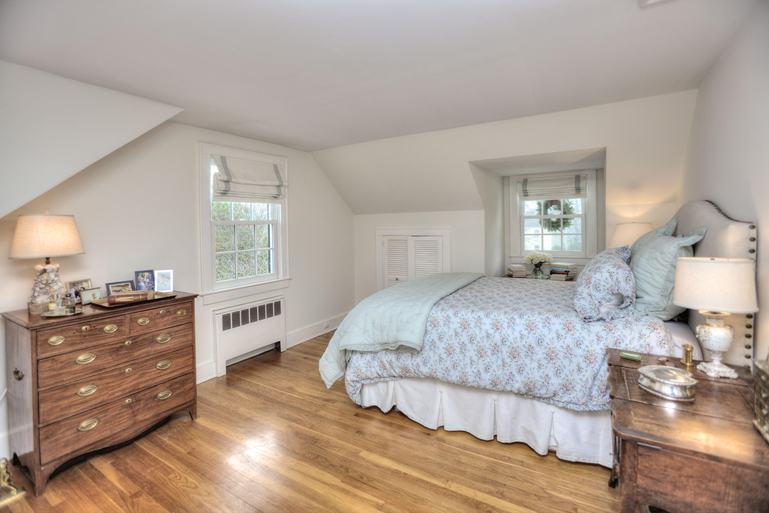 24 Great Hill Road Darien, CT 06820 - Photo 18 of 25 master bedroom