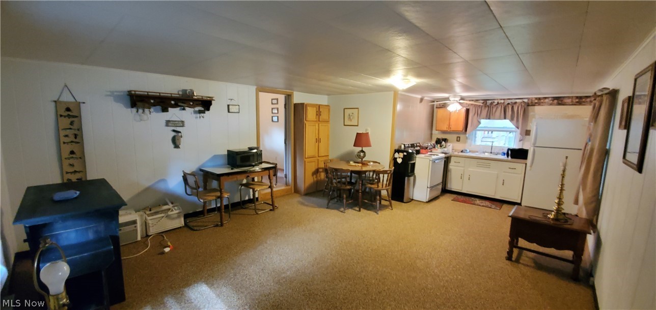 2051 Vesper Road Southwest Carrollton, OH 44615 - Photo 9 of 23 Gallery Image 9