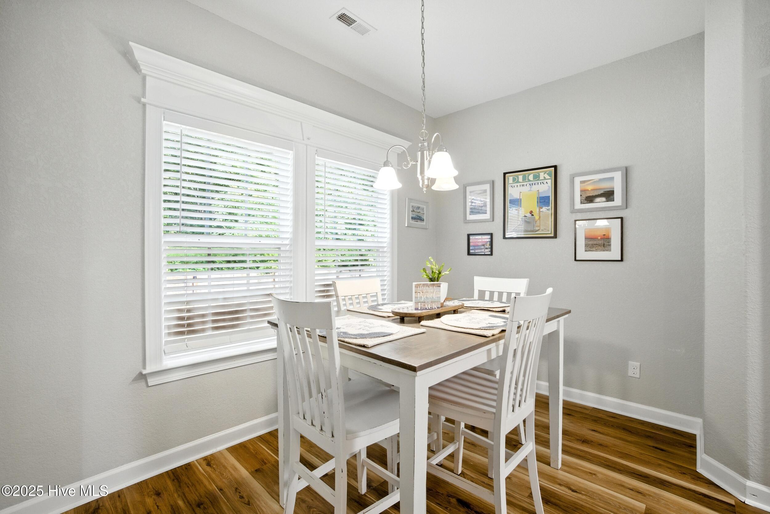 100 Rosedale Court Moyock, NC 27958 - Photo 11 of 50 Breakfast nook/dining area