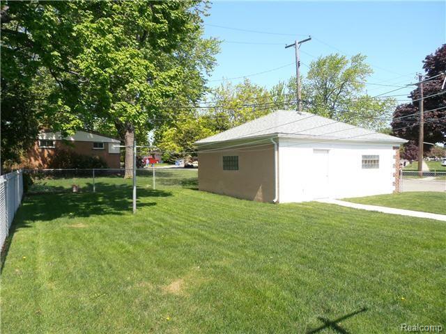 10000 Allen Road Allen Park, MI 48101 - Photo 3 of 15 yd.jpg