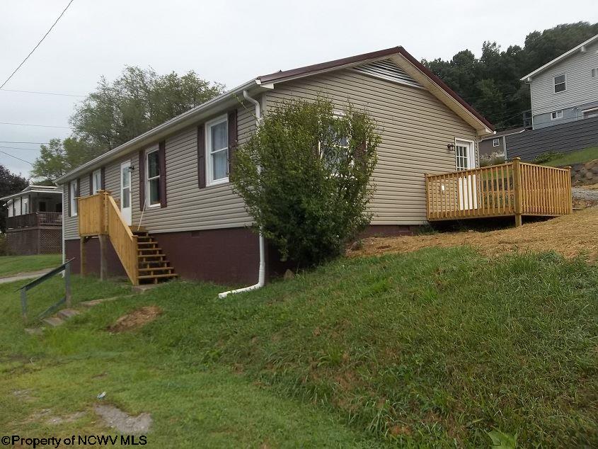 632 Fall Weston, WV 26452 - Photo 1 of 20 Gallery Image 1