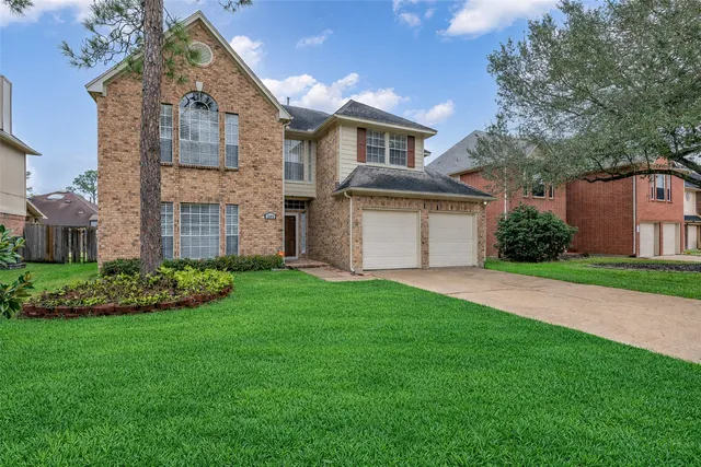 $365,000 | 1205 Chesterwood Drive, Pearland, TX 77581