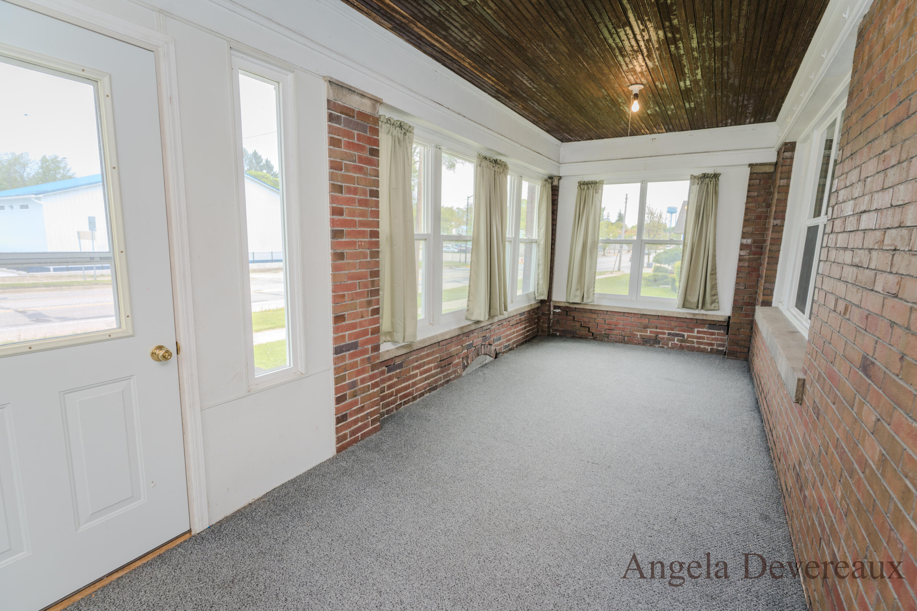 110 East Main Street Edmore, MI 48829 - Photo 8 of 44 DSC04192