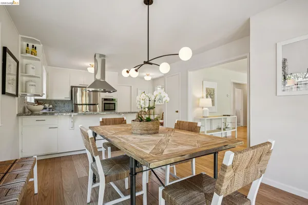 $1,285,000 | 4 Camelford Court, Moraga, CA 94556