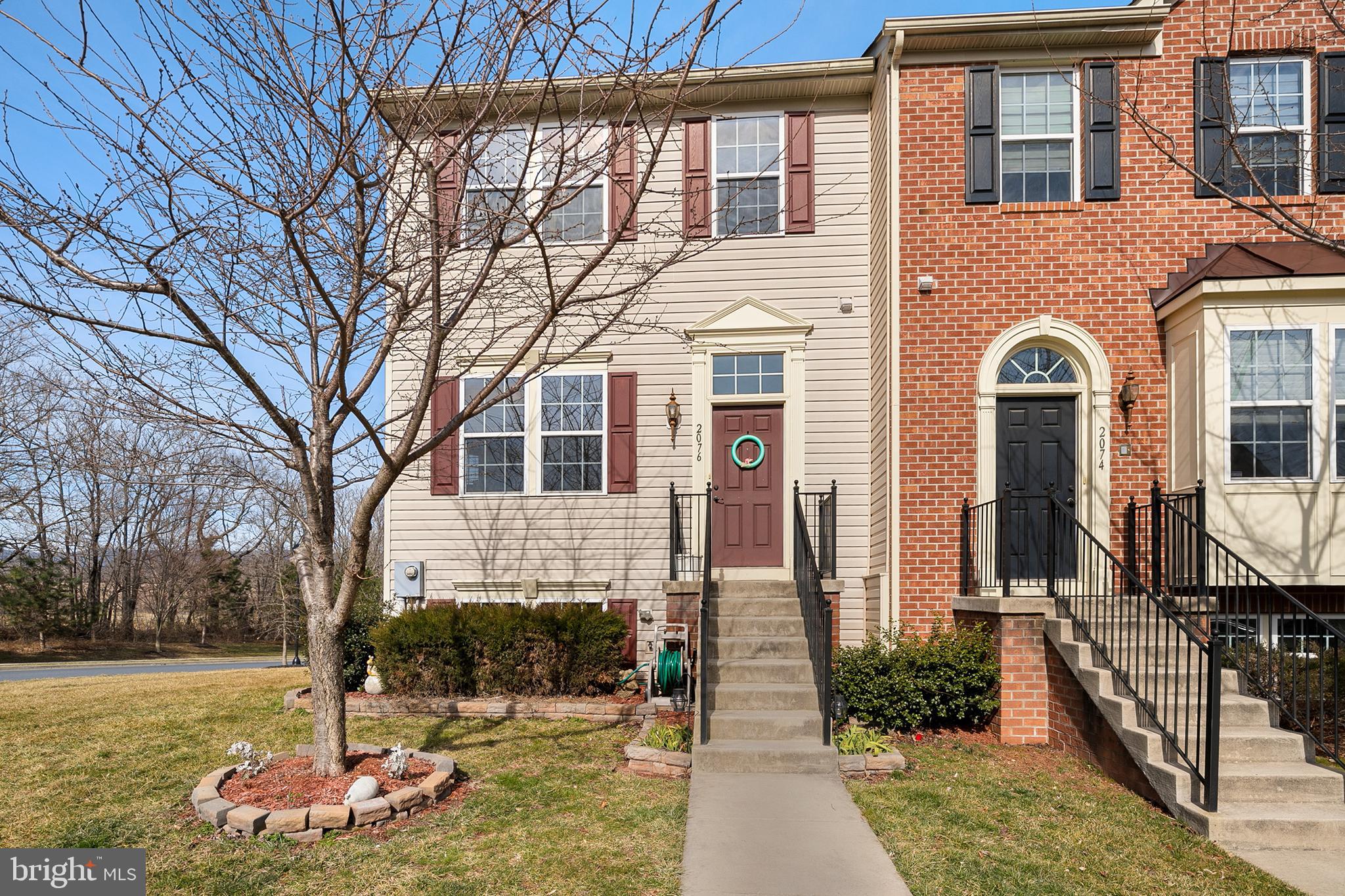 2076 Spring Run Circle Frederick, MD 21702 - Photo 2 of 37 Gallery Image 2