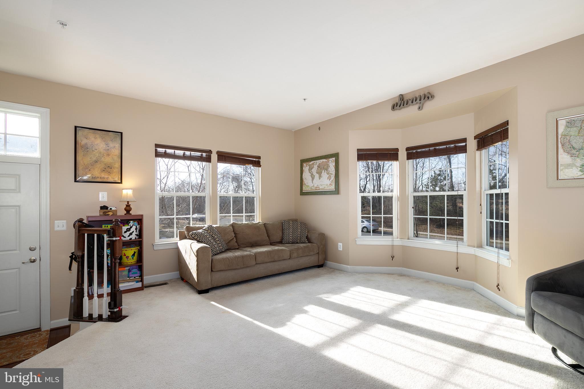 2076 Spring Run Circle Frederick, MD 21702 - Photo 13 of 37 Gallery Image 13