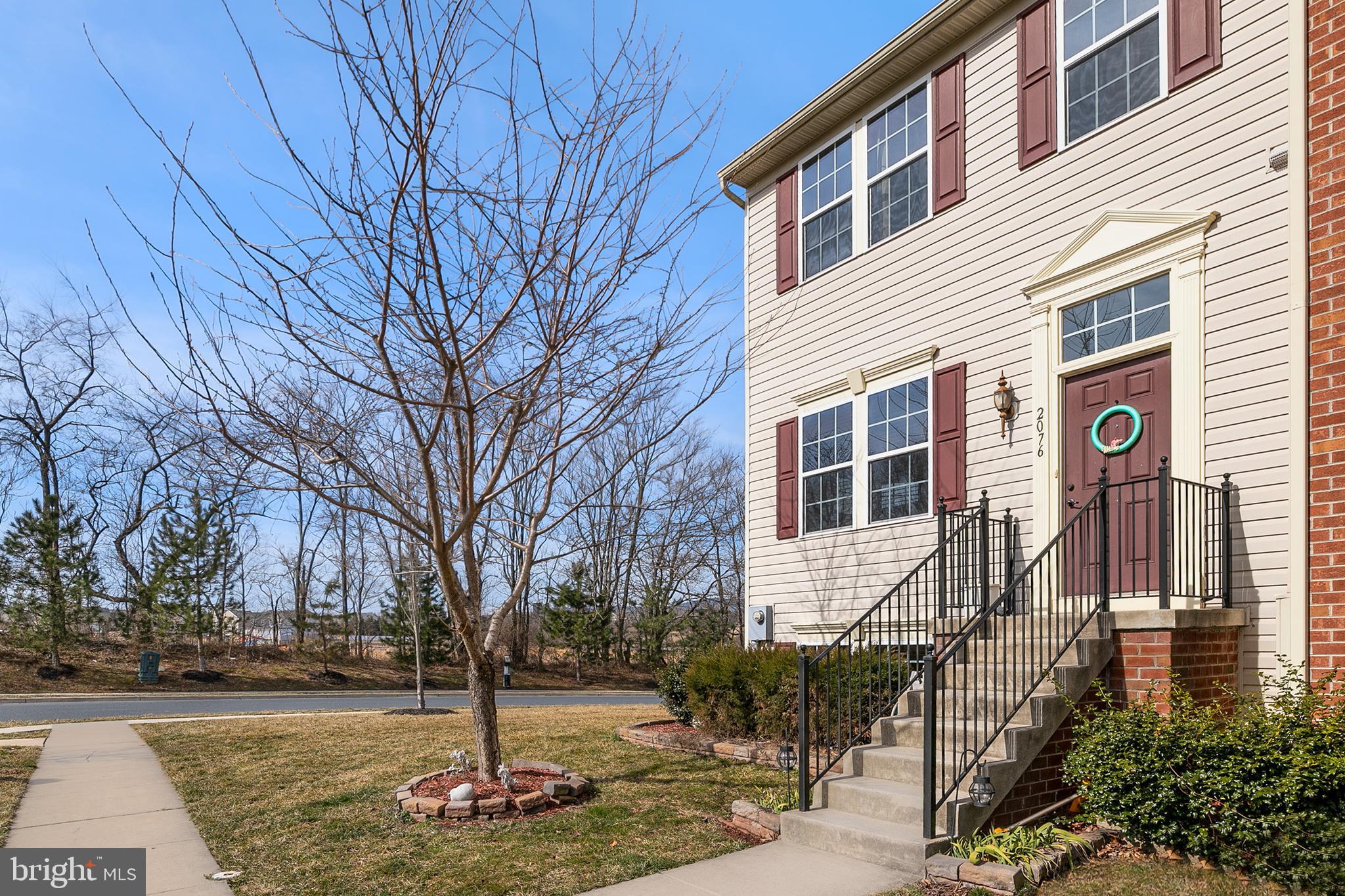 2076 Spring Run Circle Frederick, MD 21702 - Photo 3 of 37 Gallery Image 3