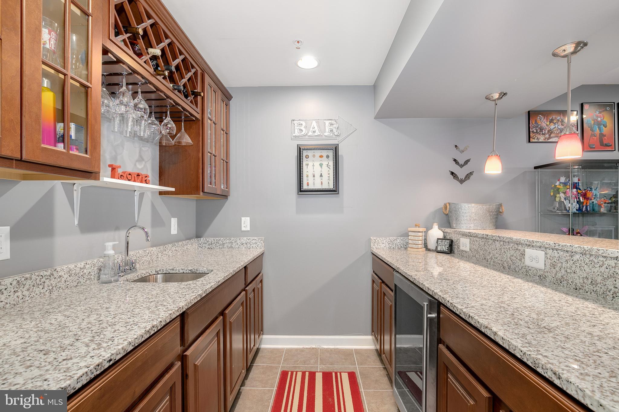 2076 Spring Run Circle Frederick, MD 21702 - Photo 6 of 37 Gallery Image 6
