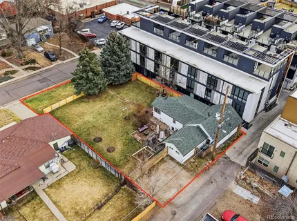 a view of a terrace with sitting area