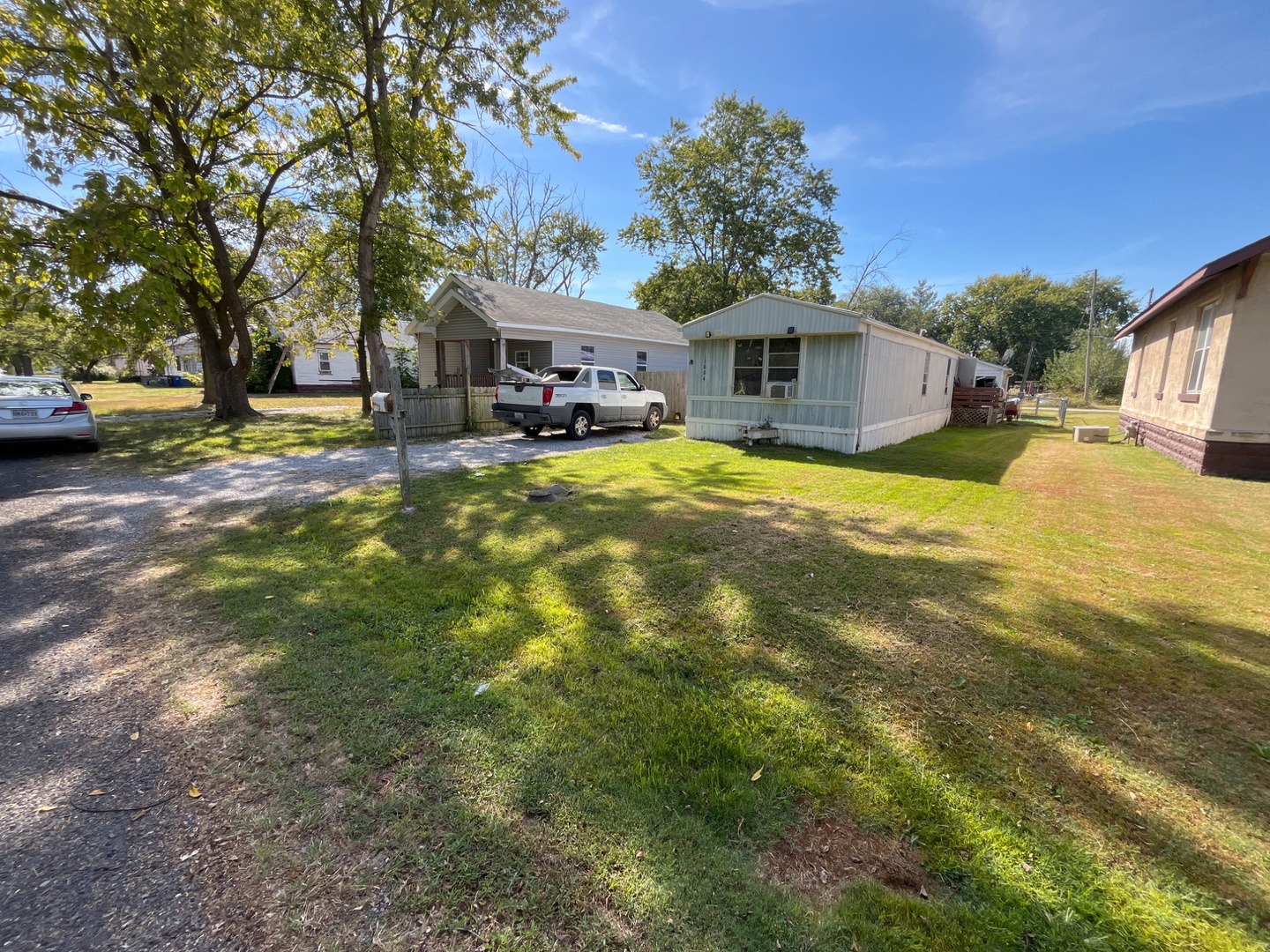 1004 Case Street Centralia, IL 62801 - Photo 2 of 21 Gallery Image 2