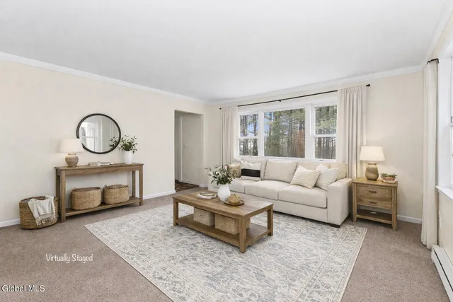 $449,900 | 37 Deer Cliff Road, New Scotland, NY 12186