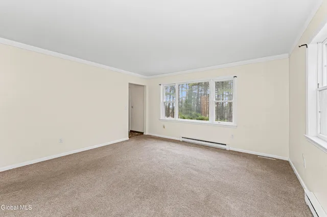 $449,900 | 37 Deer Cliff Road, New Scotland, NY 12186